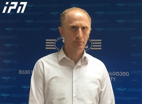 შავი ზღვის საერთაშორისო უნივერსიტეტის რექტორი მოითხოვს, რომ უნივერსიტეტს სტუდენტების მიღებაზე დაწესებული შეზღუდვები დღის ბოლომდე მოეხსნას