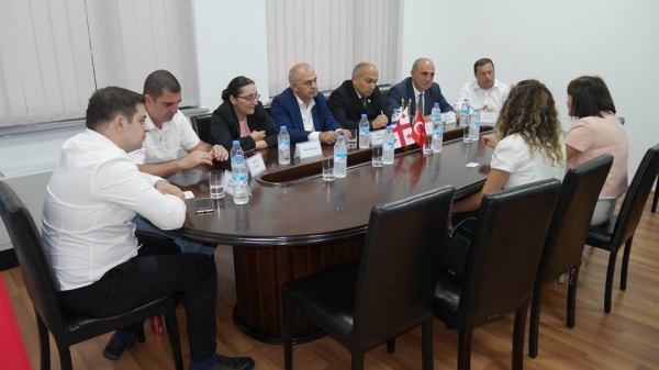 აჭარის უმაღლეს საბჭოში მაქბულე ქოჩაკს უმასპინძლეს