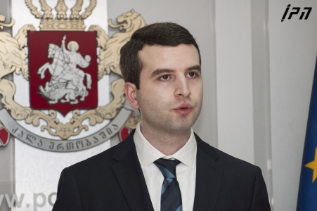 პროკურატურაში ადასტურებენ, რომ ზურაბ ვაზაგაშვილის მკვლელობის საქმეზე ბრალდებულ სპეცრაზმელთა ნაწილი  ბოლო პერიოდში  შსს-ში მუშაობდა
