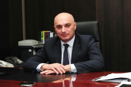 საავტომობილო გზების დეპარტამენტის თავმჯდომარე მიმდინარე პროექტიების მონიტორინგს  ახორციელებს