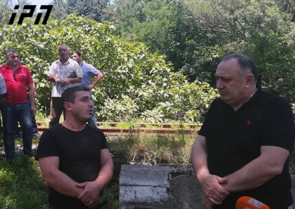 მეშახტეები „საქნახშირის“ გენერალური დირექტორისგან წარმოების დირექტორის, შახტის დირექტორის და შახტის მთავარი ინჟინერის გათავისუფლებას ითხოვენ