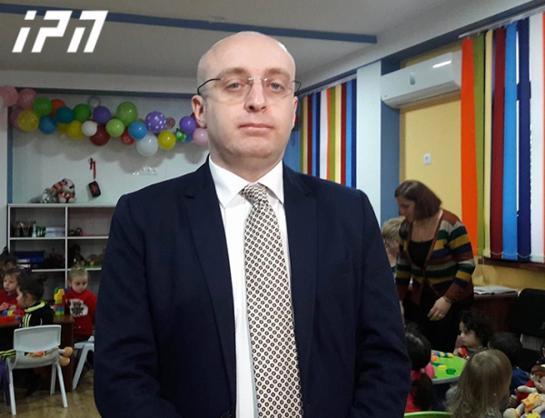 კახაბერ გვანცელაძე კომპანია „გიკოს“ მიერ ორ საბავშვო ბაღში წარმოებულ სამშენებლო სამუშაოებს გაეცნო