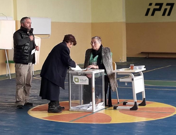 მეორე ტურში ამომრჩეველთა ყველაზე დაბალი აქტივობა ქუთაისში იყო, ყველაზე მაღალი ოზურგეთში