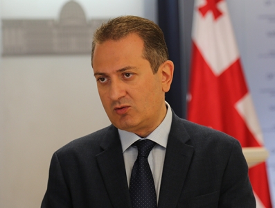 პრეზიდენტის ადმინისტრაციაში მიიჩნევენ, რომ ბორჯომის ხანძრის ლიკვიდაციაში რუსეთისთვის დახმარების თხოვნაში მთავარი პრობლემა ინფორმაციის დამალვაა