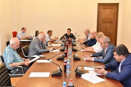 ულიცენზიოდ სააღმზრდელო საქმიანობისთვის ადმინისტრაციული პასუხისმგებლობის გამოყენება 2018 წლის 1-ელ სექტემბრამდე გადავადდება