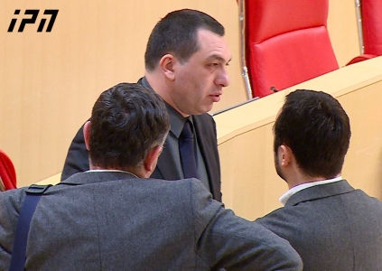 გიგა ბოკერია - ”ქართულ ოცნებაში” მეექვსე პარტიაც არის, ”კლდეკარის პარტია”, ლიპარიტ ბაღვაში - აჯანყებული კახა ოქრიაშვილი 