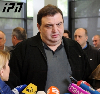 გუბაზ სანიკიძე ”დემოკრატიულ მოძრაობას” შეუერთდა