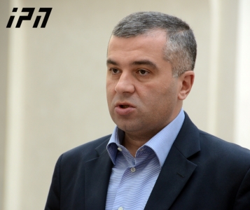 დავით ბაქრაძე - უმრავლესობას ვთავაზობთ, ერთობლივად ვიმუშავოთ უცხოელ პარტნიორებთან, რომ მხარი დაუჭირონ ”ოთხოზორია-ტატუნაშვილის სიას” 