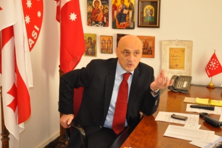 "ქართული დასი" ახალი პროექტის  განხორციელებას იწყებს 