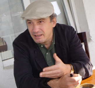 მსახიობები ზაზა პაპუაშვილის მხარდამჭერთა დარბაზის შექმნის ინიციატივით გამოვიდნენ 