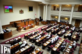 ადმინისტრაციულ და სამოქალაქო საქმეებზე უფასო იურიდიული მომსახურება 2013 წლისთვის გადაიდება 