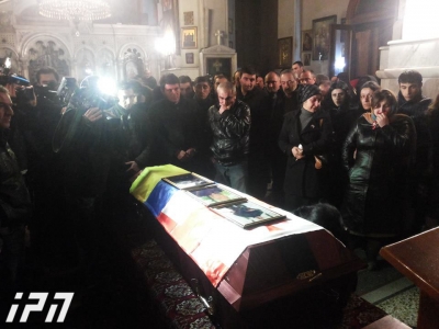  თამაზ სუხიაშვილი ქაშუეთის ტაძარში დაასვენეს 