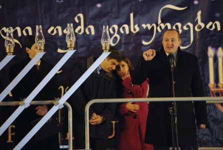 პრეზიდენტმა ხანუქას დღესასწაულთან დაკავშირებით ბოლო საპატიო სანთელი აანთო