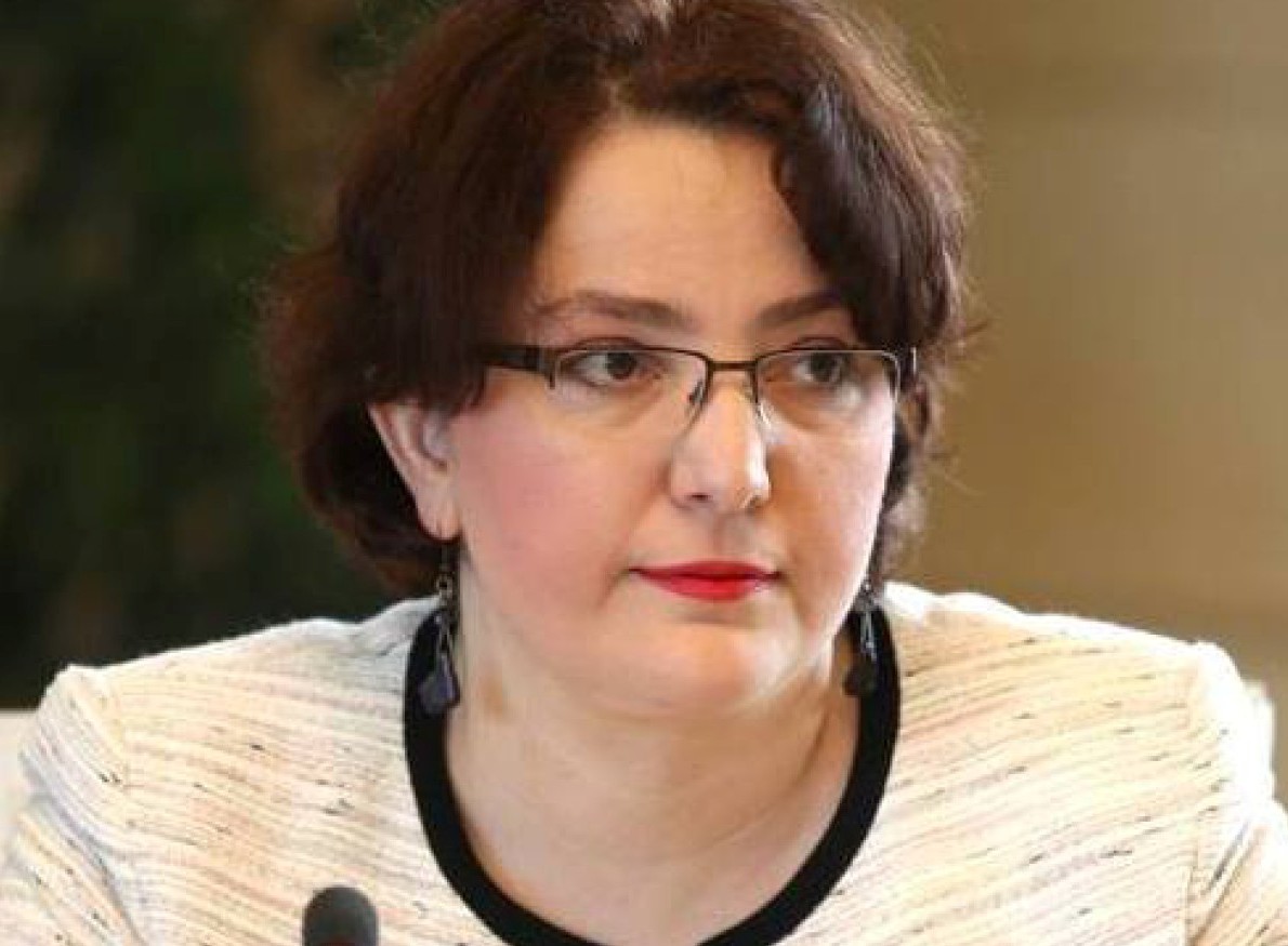 თინათინ ხიდაშელი