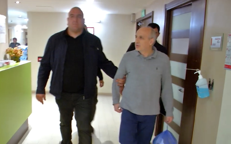 ადვოკატები ვანო მერაბიშვილის მკურნალობის პროცესში უცხოელი ექიმების ჩართვას ითხოვენ