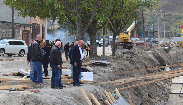 გორში გოგებაშვილის ქუჩის რეაბილიტაცია წლის ბოლოს დასრულდება