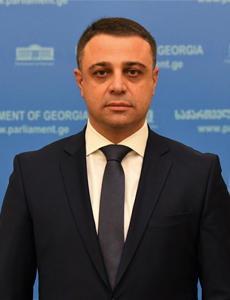 ალუდა ღუდუშაური