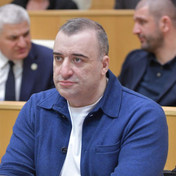 რატი იონათამიშვილი