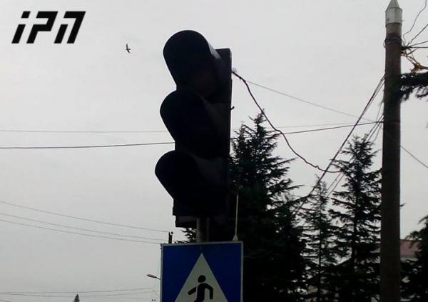 თბილისის მერია - დიღმის, ჩუღურეთის და საბურთალოს რაიონში არსებული შუქნიშნების ნაწილი დროებით გამორთულია