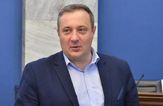 აკაკი ზოიძის ინფორმაციით, ხვალ უმრავლესობის სხდომა გაიმართება, რომელზეც საარჩევნო სისტემასთან დაკავშირებით საკონსტიტუციო ცვლილებებს განიხილავენ