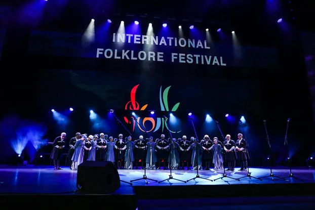 ფოლკ­ლო­რის სა­ერ­თა­შო­რი­სო ფეს­ტი­ვა­ლი „სა­ქარ­თვე­ლო“ მიმდინარეობს