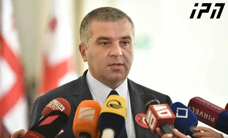 დავით ბაქრაძე - „ქართული ოცნება“ მზად არის საკუთარი პარტიული ინტერესისთვის და სკამებისთვის მთელი საქართველო გადაიყოლოს იმ უფსკრულში, რომელშიც თავად დიდი ხანია მიექანება