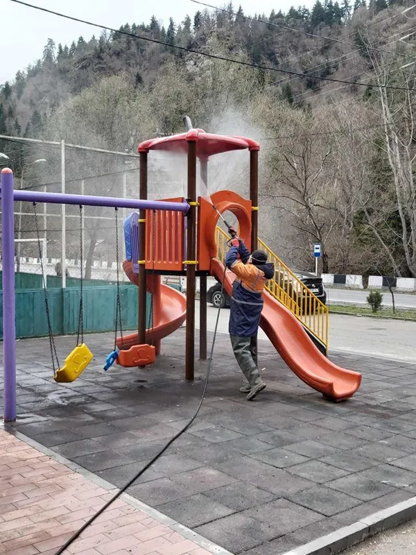 ბორჯომში დეზინფექციის სამუშაოები გრძელდება