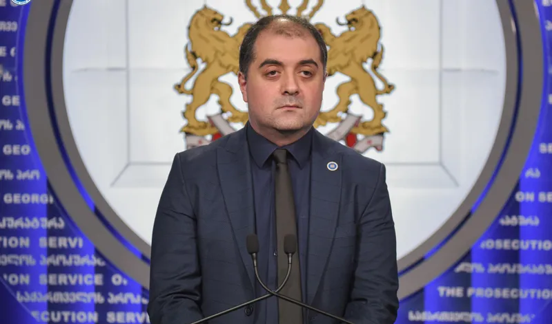 პროკურორის განცხადებით, შაქარაშვილის საქმეში ჩანთასთან დაკავშირებით დეტალები საექსპერტო კვლევის შემდეგ გახდება ცნობილი