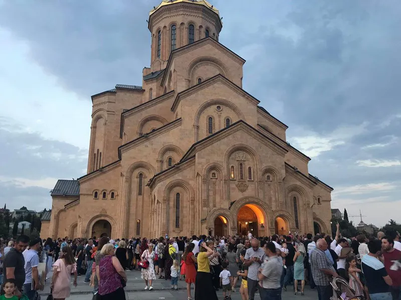 Во дворе кафедрального собора Троицы прошло 63-е всеобщее крещение