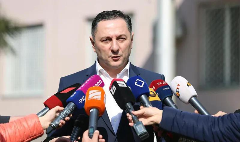 瓦赫坦·戈梅拉乌里：我反对乔尔查纳检查站，它不应该被建造。