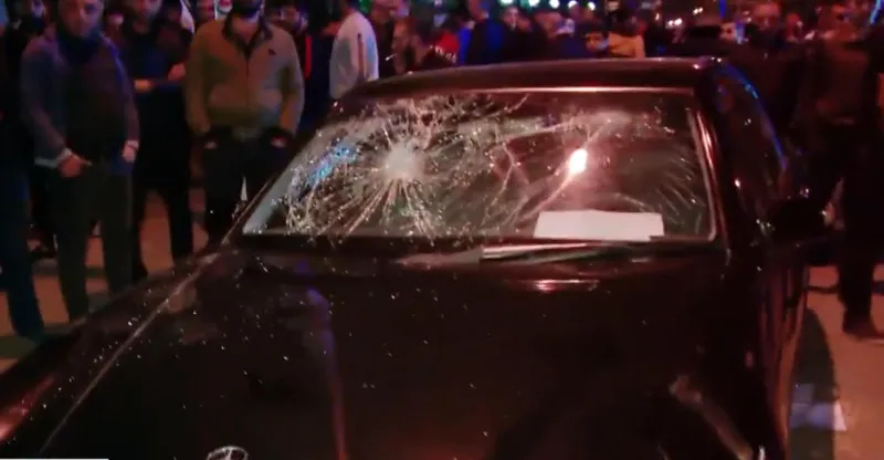 Clashes take place between activists of National Movement and Georgian Dream