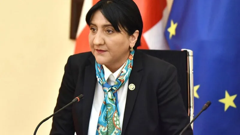 ირმა ინაშვილი წმინდა მატრონას ხატში ცვლილებებზე - ვინაიდან საპატრიარქო მოგვიწოდებს, უნდა დავემორჩილოთ, მაგრამ ეს არ ნიშნავს, რომ ხატის შეურაცხყოფა ვინმეს უნდა ვაპატიოთ