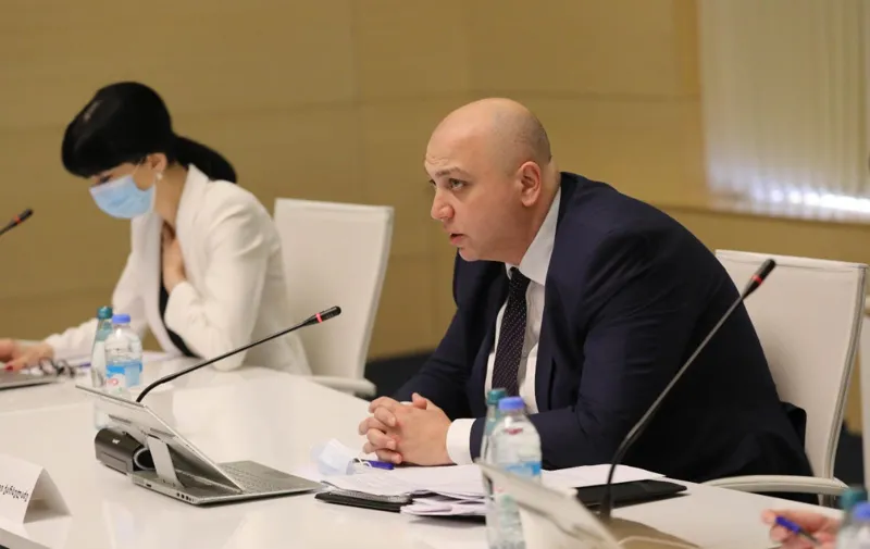 რეგიონული განვითარებისა და ინფრასტრუქტურის მინისტრის განცხადებით, მთავრობის მიერ დაანონსებული ახალი პროგრამის ფარგლებში, 15 000 ადამიანის დასაქმება იგეგმება