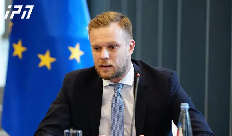 Gabrielius Landsbergis: At today's meeting in Brussels, we will discuss the situation in Georgia, the issue of the deteriorating health of the former president