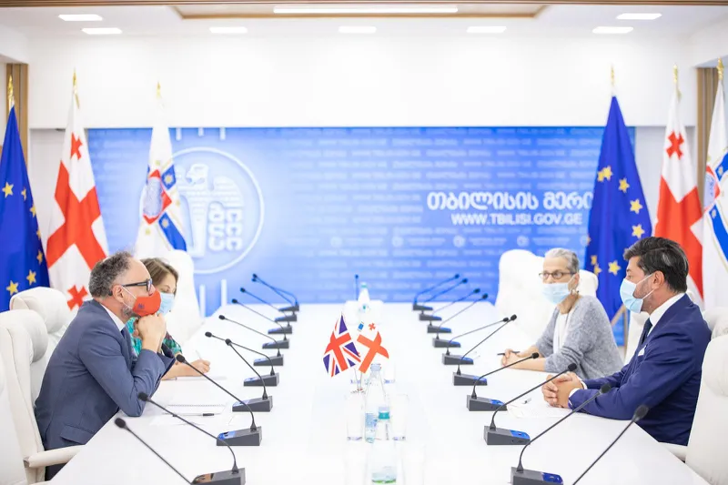 კახა კალაძე დიდი ბრიტანეთის ელჩს შეხვდა