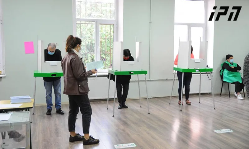 The CEC explains whether a citizen can participate in elections with a Georgian citizen's passport or what happens if both the passport and the identity card have expired
