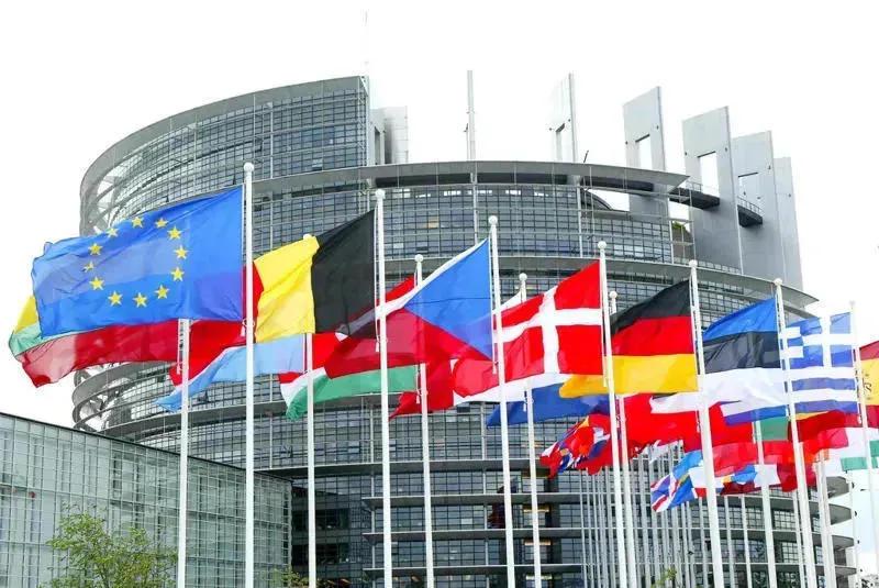 Европарламент сегодня проведет дебаты о положении медиа в Грузии