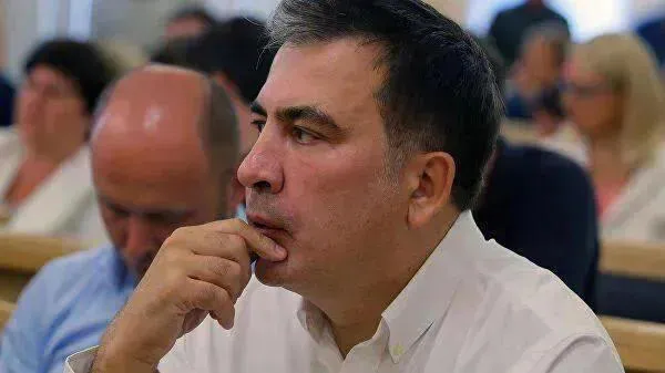 По информации адвоката, Михаил Саакашвили из-за голодовки похудел на 12 кг
