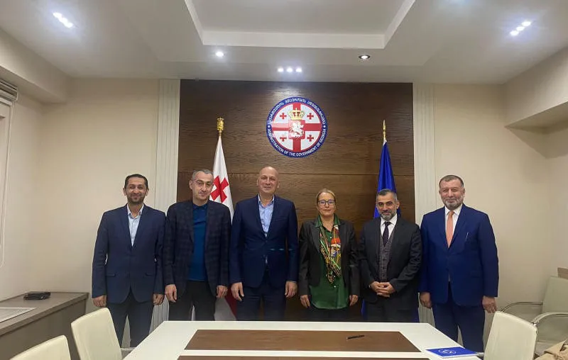 რელიგიის საკითხთა სახელმწიფო სააგენტოს თავმჯდომარე და მისი მოადგილე საქართველოში თურქეთის ელჩს შეხვდნენ