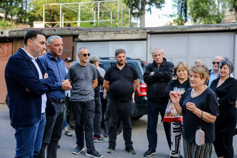 ვაკის რაიონში რამდენიმე მისამართზე ლიფტების რეაბილიტაცია განხორციელდა
