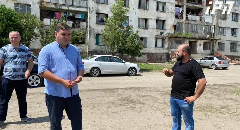ფოთში მცხოვრები დევნილები და სოციალურად დაუცველი ოჯახები დახმარებას ითხოვენ
