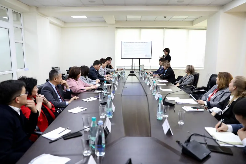 თამილა ბარკალაიამ და ნინო ველთაურმა ყირგიზეთის დელეგაციას შრომისა და დასაქმების მიმართულებით საქართველოში მიმდინარე პროექტები გააცნეს