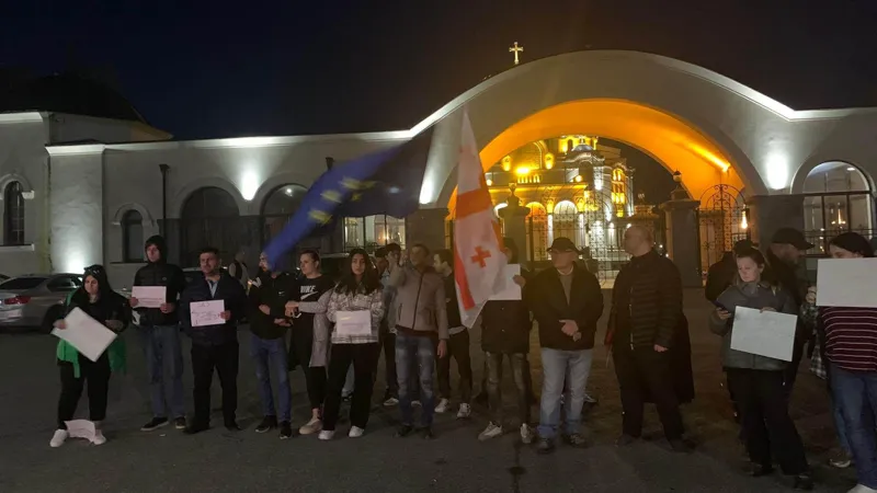 ე.წ. აგენტების შესახებ კანონპროექტები ფოთშიც გააპროტესტეს