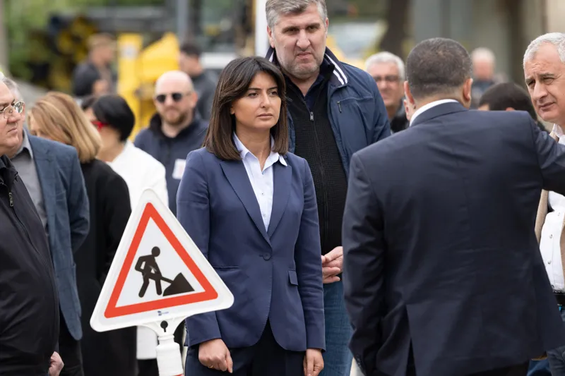 რუსთავში, საგზაო ინფრასტრუქტურის მოწესრიგების მიზნით, ოთხი ქუჩის სრული რეაბილიტაცია მიმდინარეობს