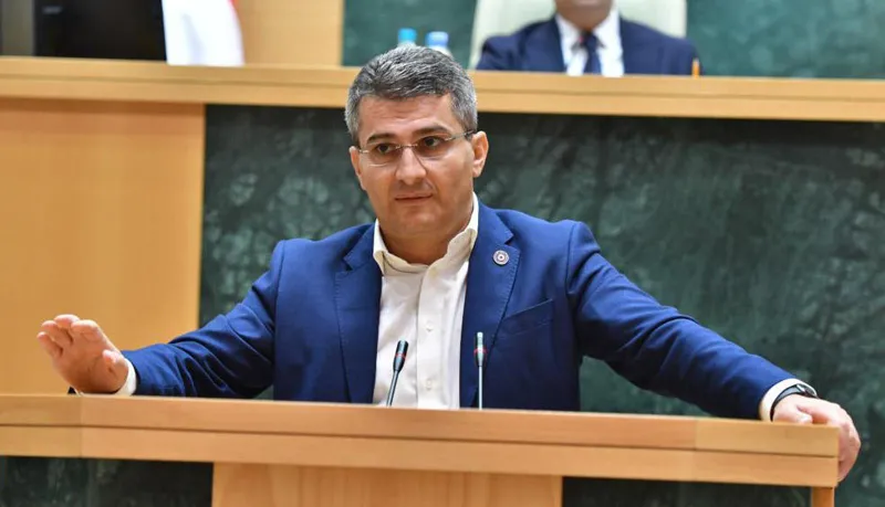 Mamuka Mdinaradze to Paata Manjgaladze: Shut up, you are a demagogue!