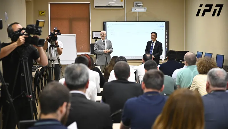 საქართველოს საპატრიარქოს წმინდა ანდრია პირველწოდებულის სახელობის ქართულ უნივერსიტეტს ჩრდილოეთ კენტუკის უნივერსიტეტის პროფესორთა დელეგაცია ეწვია