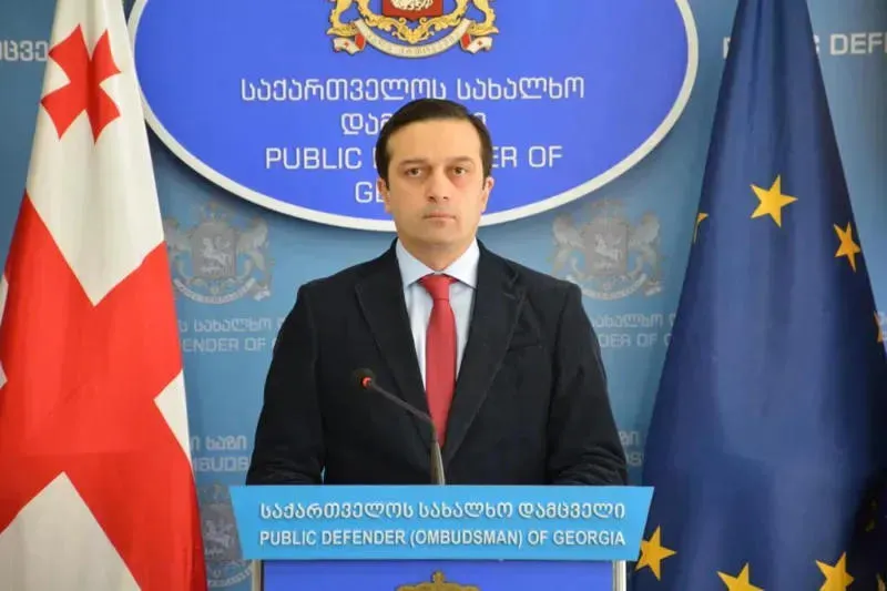 სახალხო დამცველი გმობს მიშა მშვილდაძეზე თავდასხმის ფაქტს და მოუწოდებს პროკურატურას, გადასცეს საქმე სპეციალურ საგამოძიებო სამსახურს