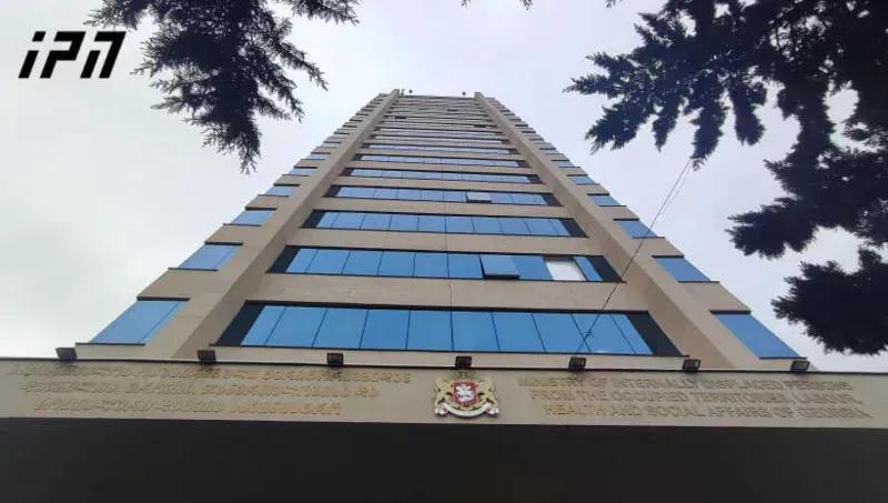 从今天起，阿片类药物依赖替代治疗程序将由国家完全管理——私人替代治疗中心将被关闭，并且国家将向所有受益者提供该服务。