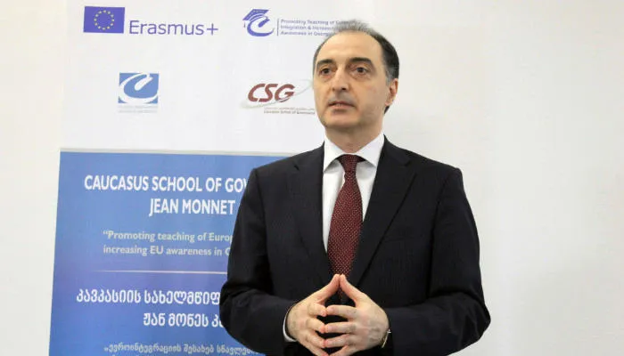 გიორგი ბადრიძე რუსეთიდან შემოსულ საკრუიზო გემზე - საბედნიეროდ, საქართველოს თავმოყვარეობის მქონე მოქალაქეები ჰყავს, იმ ადამიანებისგან განსხვავებით, რომლებიც სხვადასხვა მოტივით, მზად არიან, ქვეყნის მტრის ინტერესებით იმოქმედონ