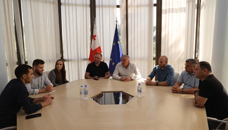 მარნეულში RP Global-ის წარმომადგენლები იმყოფებიან